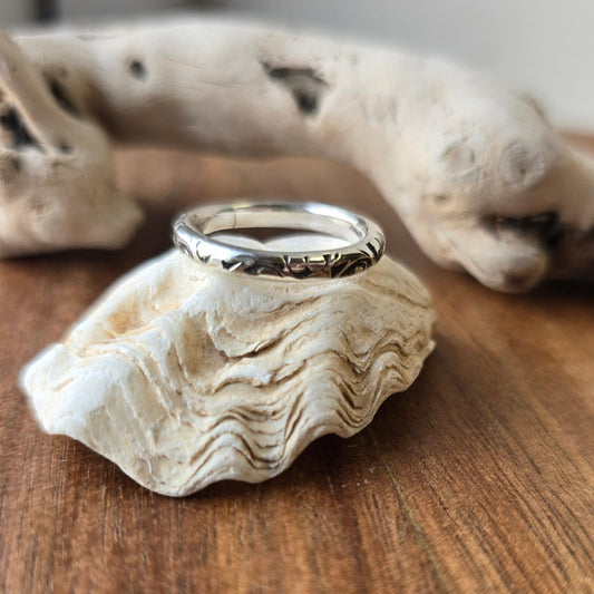 Tide Line ring