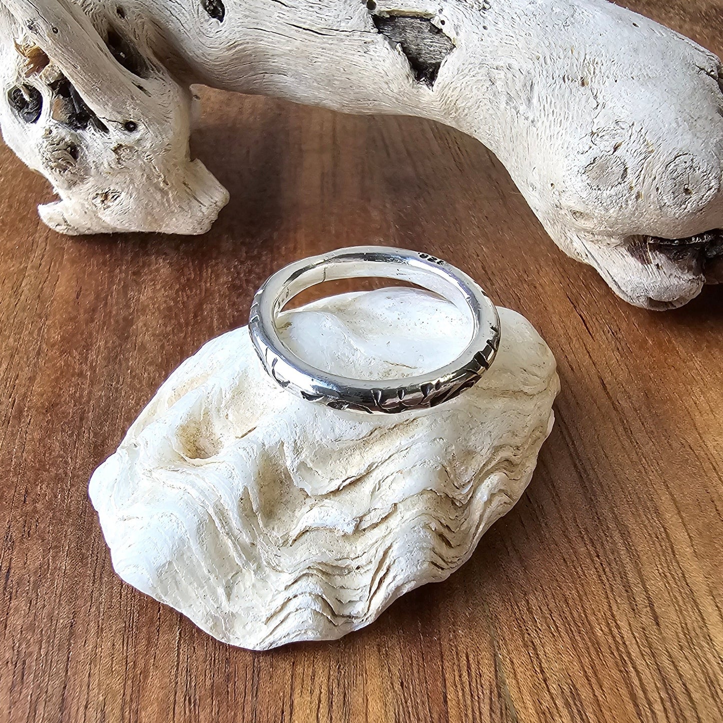 Tide Line ring